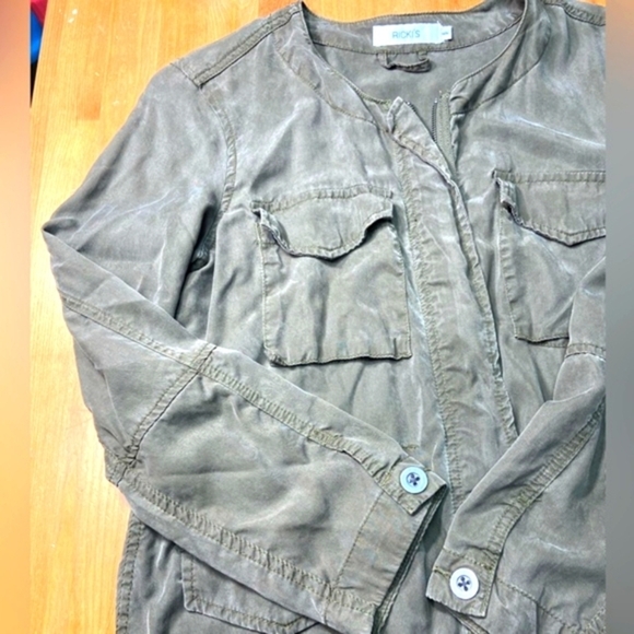 Ricki's Womans Cargo/Utility Jacket Medium - Picture 3 of 10